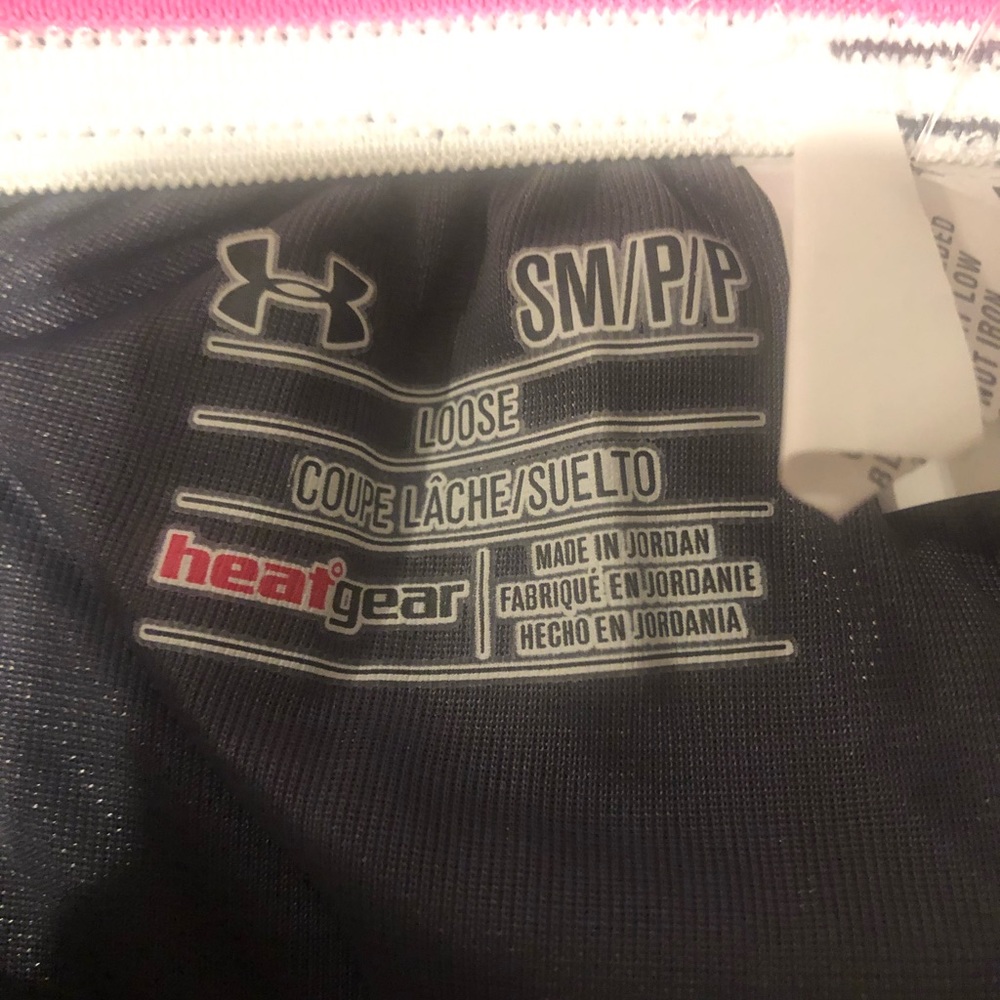 NWT Women’s Gray & Pink Under Armour Shorts—Size Small - Picture 3 of 5